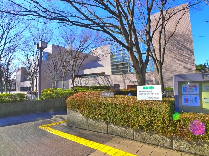 さいたま市立南浦和図書館(図書館)まで308m モア南浦和
