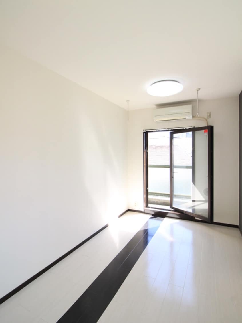 居室 リーヴェルステージ白楽壱番館