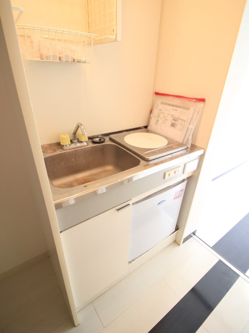 キッチン リーヴェルステージ白楽壱番館