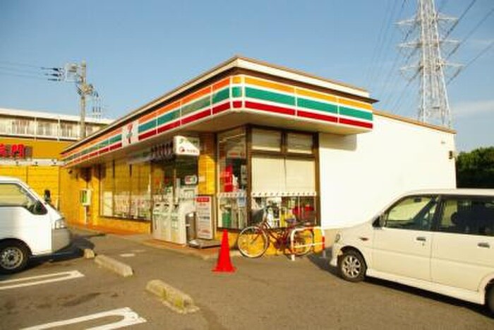 セブンイレブン千葉高品町(ドラッグストア)まで213m スカイビュー・アン