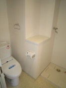 トイレ レジディア三越前