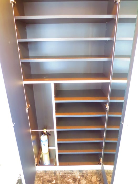 靴箱 レジディア三越前