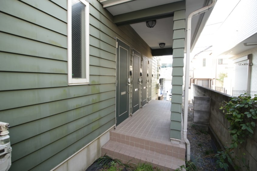 エントランス部分 ガーデンホームズ