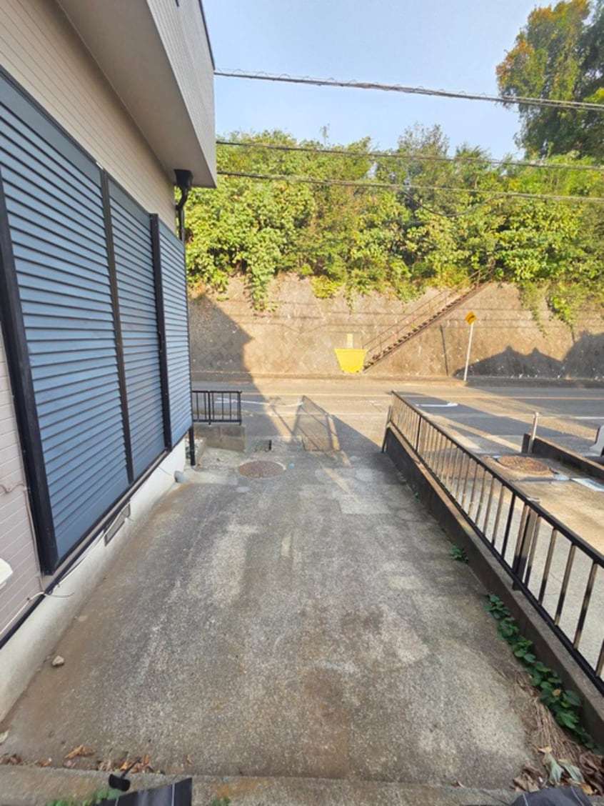 駐車場 磯部貸家