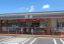 セブンイレブン(コンビニ)まで383m 磯部貸家
