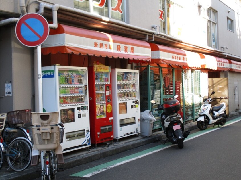 横濱屋大口店(その他飲食（ファミレスなど）)まで198m モンステラ大口仲町