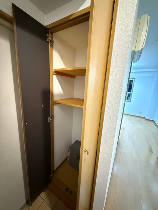 玄関 ベルドゥ－ラ祖師谷