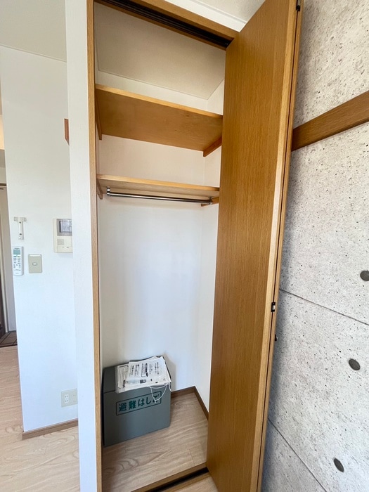 収納 ベルドゥ－ラ祖師谷