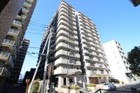 ﾗｲｵﾝｽﾞﾏﾝｼｮﾝ海老名第3（510）