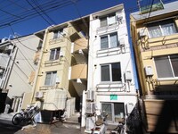 スタービラ久地