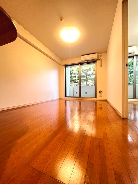 居室 ＦＲＯＮＴＲＹ