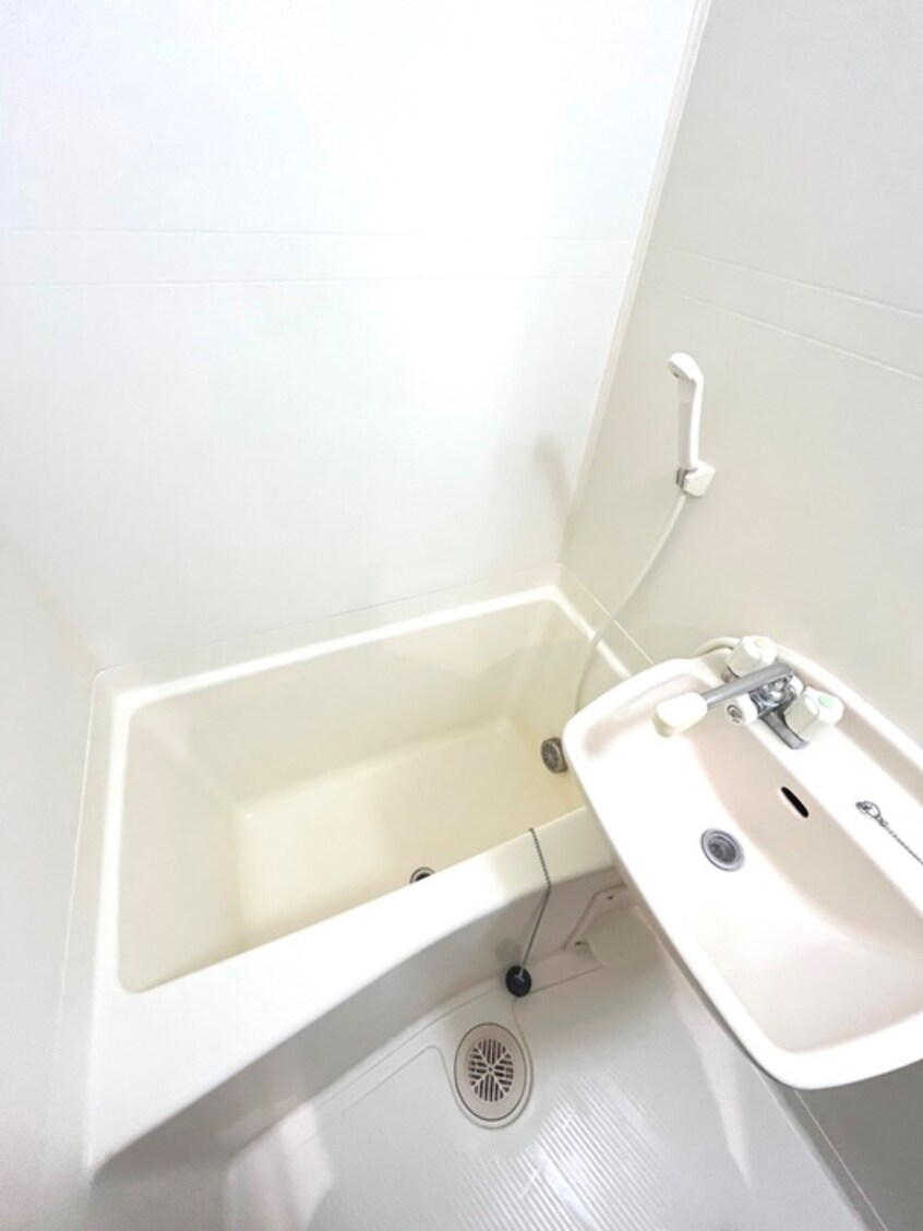 バス／シャワールーム等 ＦＲＯＮＴＲＹ