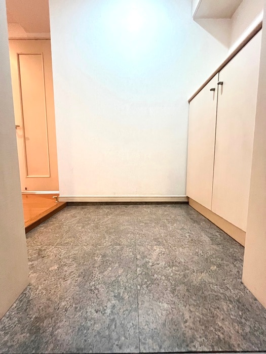 玄関 ＦＲＯＮＴＲＹ