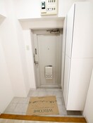 玄関 ラージ久我山A