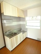 キッチン ガーデンパレス