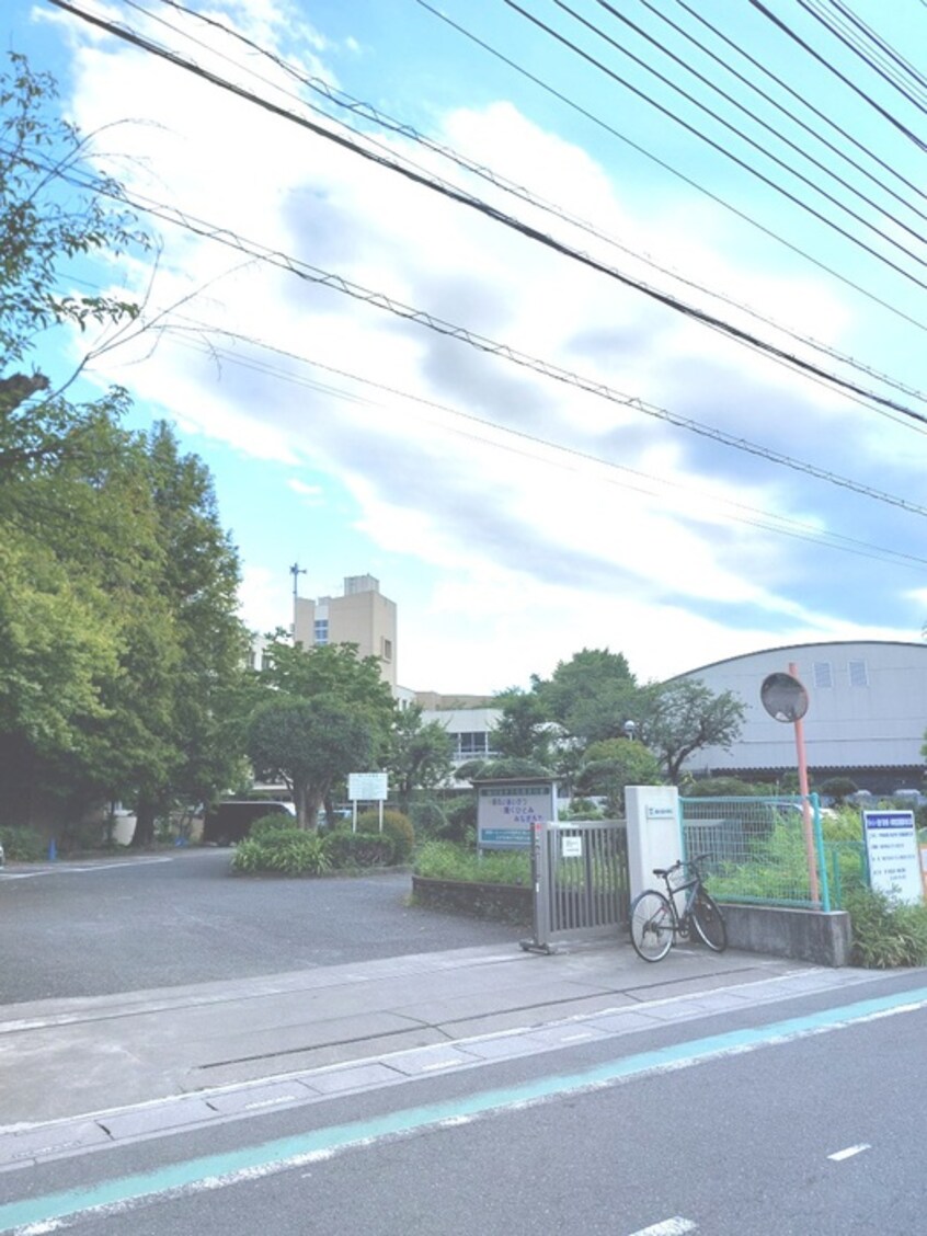 桶川東中学校(中学校/中等教育学校)まで120m クレストＣ