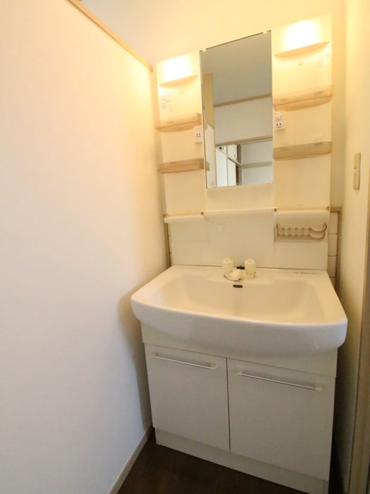 洗面 東急市が尾ドエリングＤ棟(508)