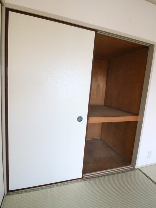 収納 東急市が尾ドエリングＤ棟(508)