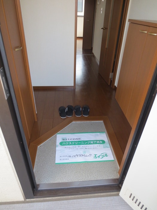 玄関 ラフォンテ富岡