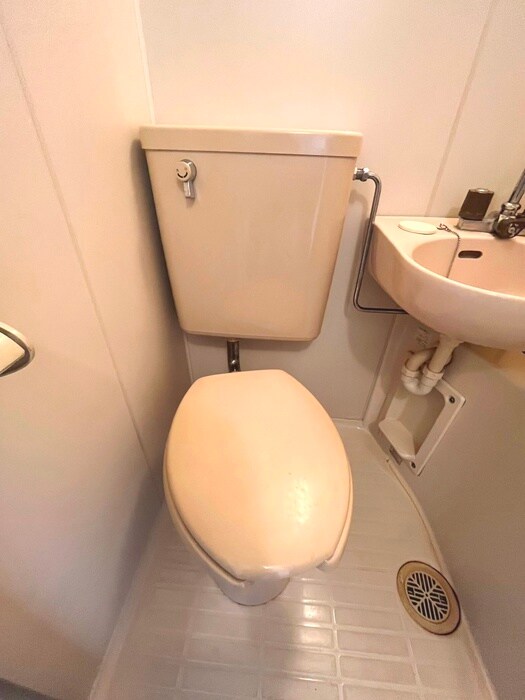 トイレ エイコーパレス