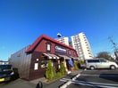 シャトレーゼ草加花栗店(スーパー)まで450m 石倉ハイツ