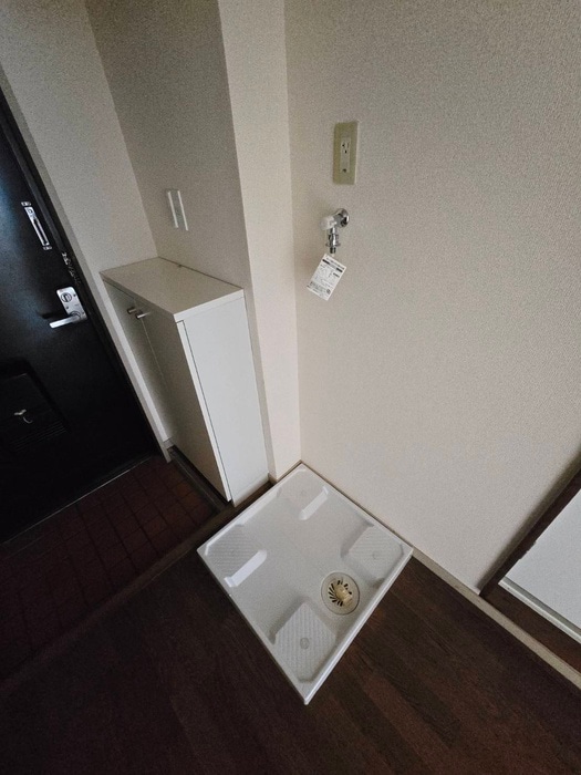 洗濯機置場 アビタシオン下井草