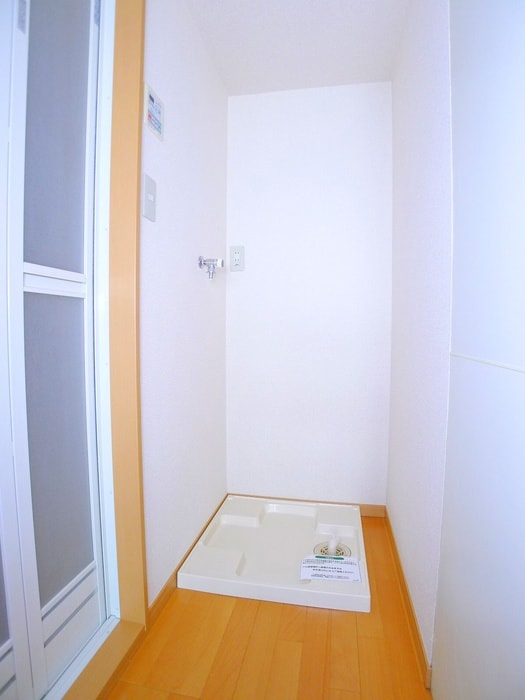 洗濯機置場 ＲＡＰＴ柏