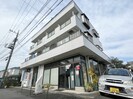 サロン・ド・ニスの外観