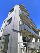 山一在家ステ-ツの外観