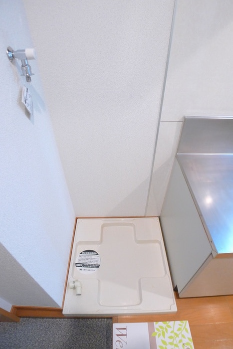 洗濯機置場 ＬＥＯ六番館