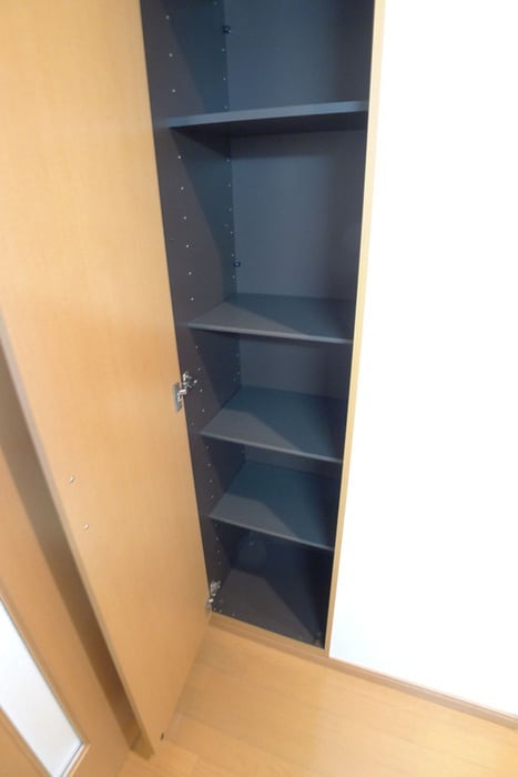 靴箱 ＬＥＯ六番館