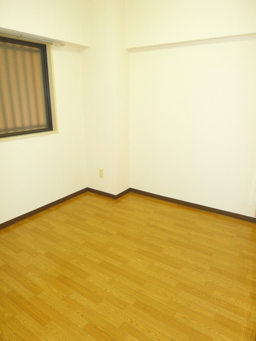 居室 ブルジョン７