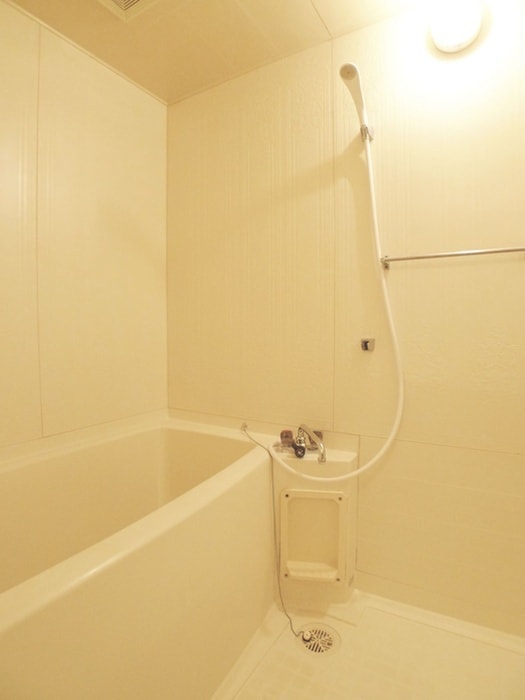 バス／シャワールーム等 ブルジョン７