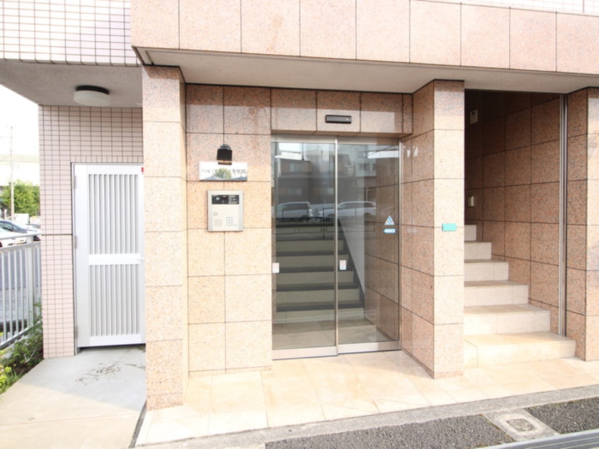 エントランス部分 パル・フラッツ多摩川