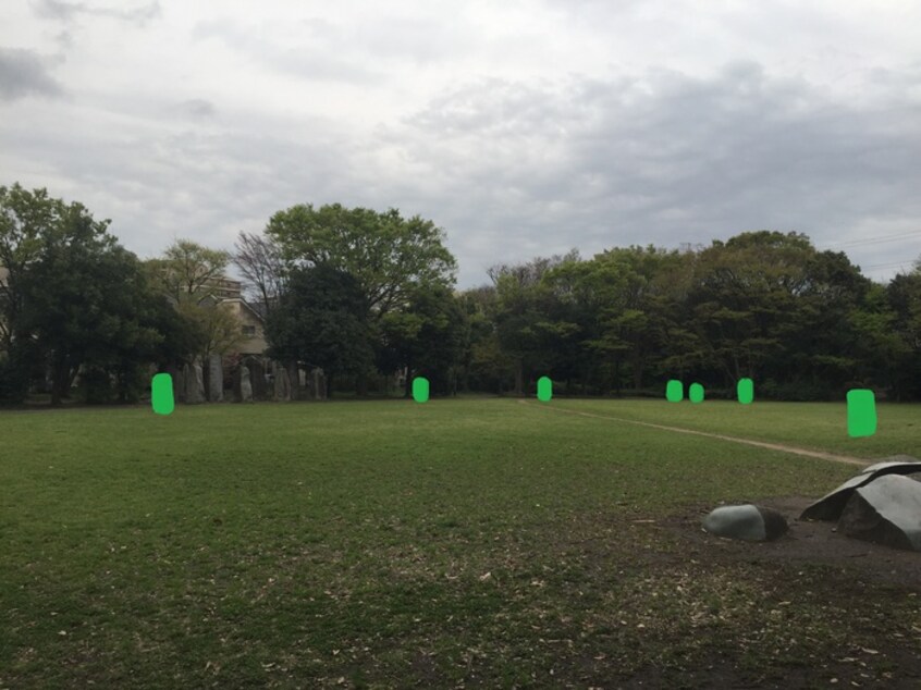 葛が谷公園(公園)まで606m アトラン高山