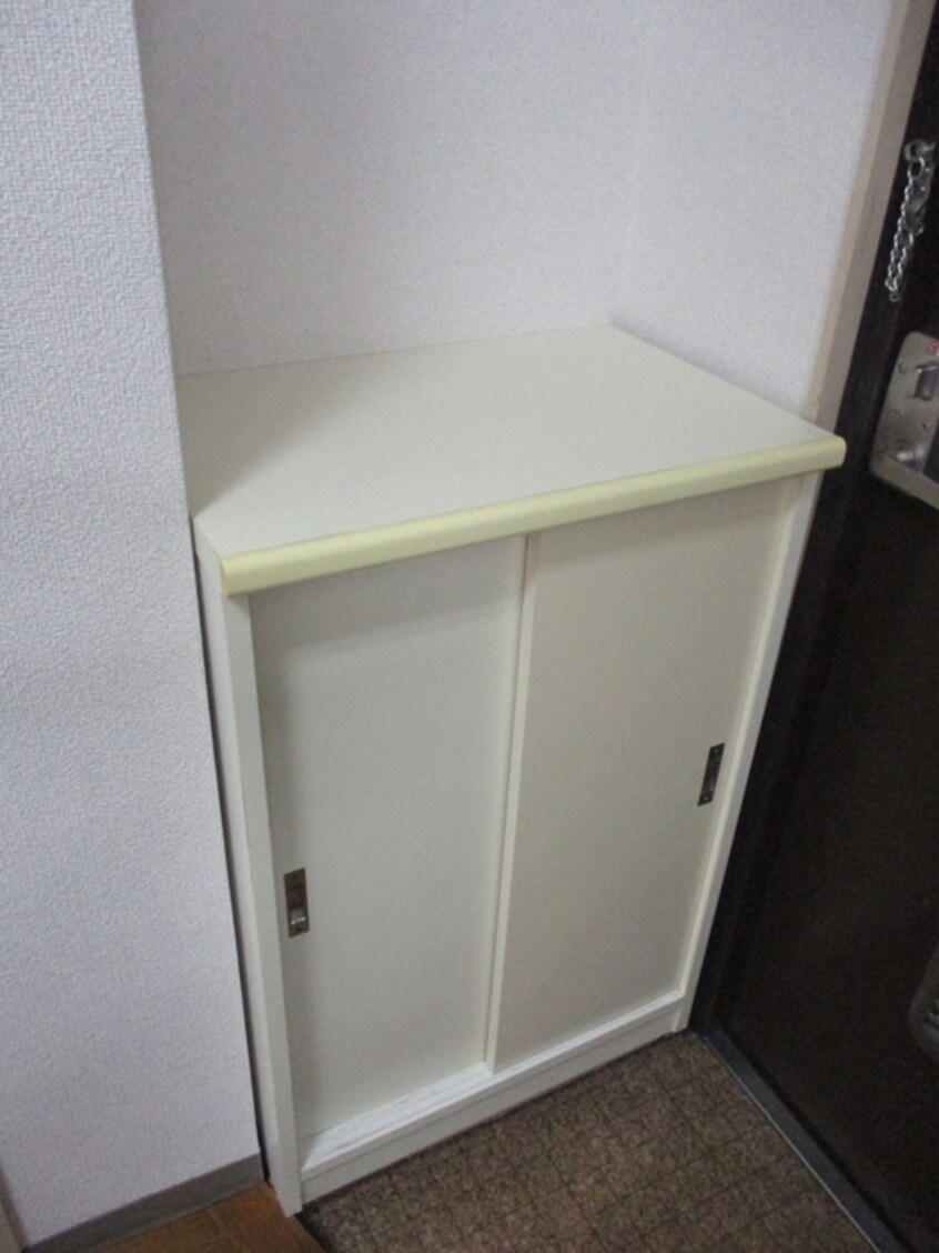 靴箱 グランドメゾン富田