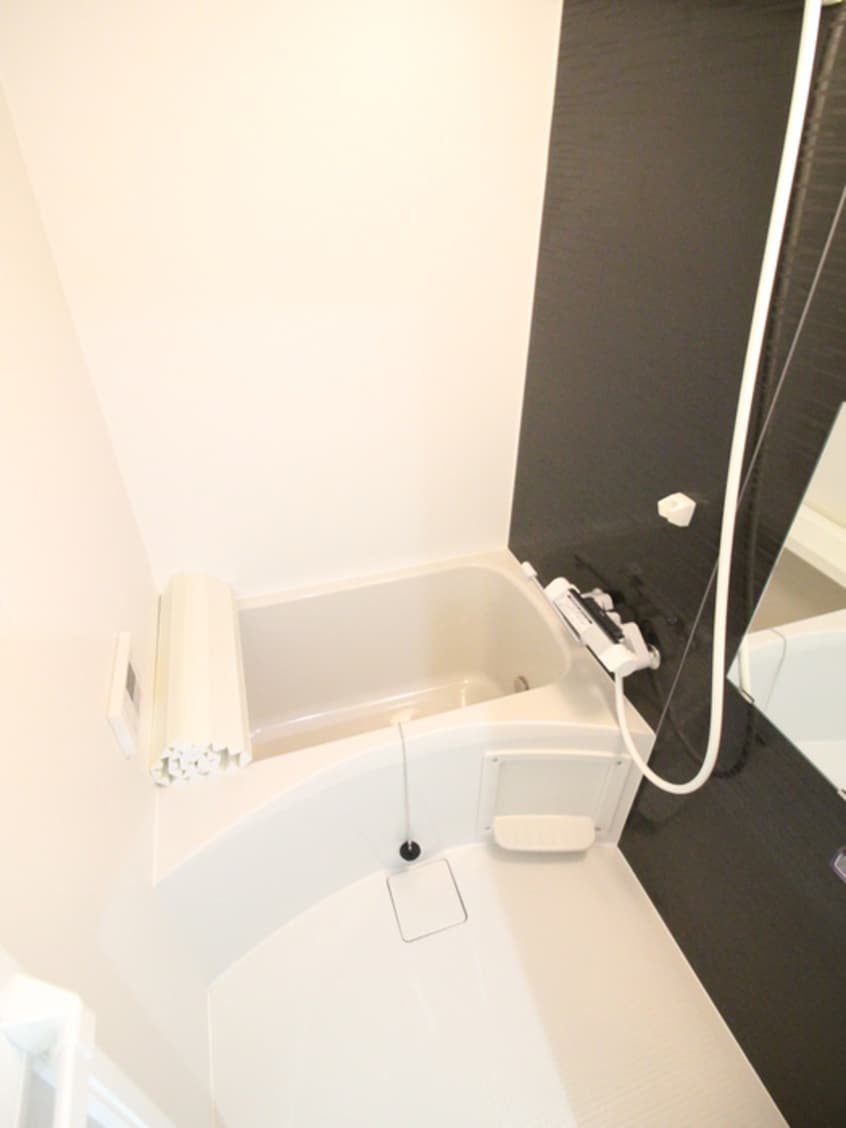 バス／シャワールーム等 Ｒａｆｆｉｎａ　Ｗａｒａｂｉ