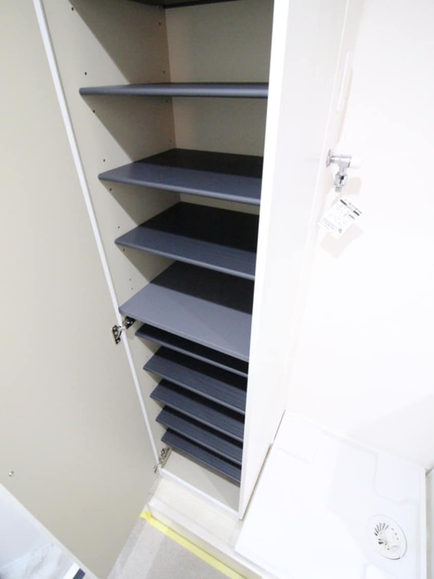 靴箱 Ｒａｆｆｉｎａ　Ｗａｒａｂｉ