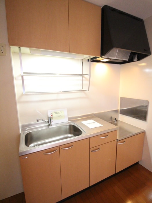 キッチン フロ－ラＭⅠ