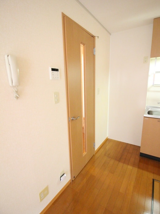 廊下 フロ－ラＭⅠ