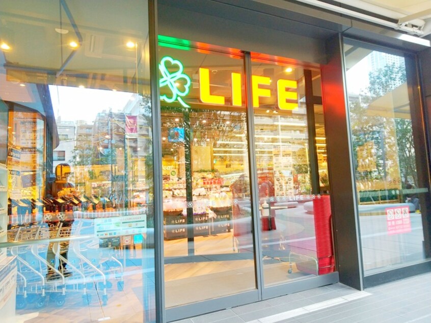 ライフ(スーパー)まで61m ﾊﾟｰｸﾀﾜｰ勝どきｻｳｽ棟(720)