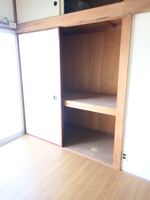 収納 すみれ荘
