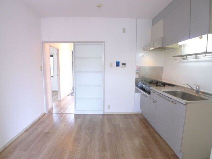 居室 セフィーラ松飛台