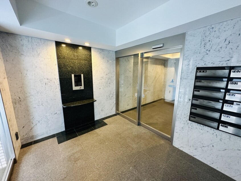 エントランス部分 BlossomTsukuda