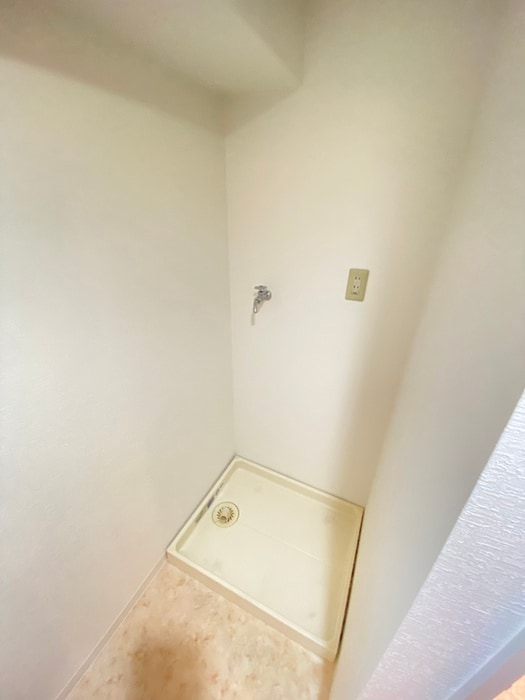 洗濯機置場 ﾗｲｵﾝｽﾞﾏﾝｼｮﾝ葛飾青戸(1406)