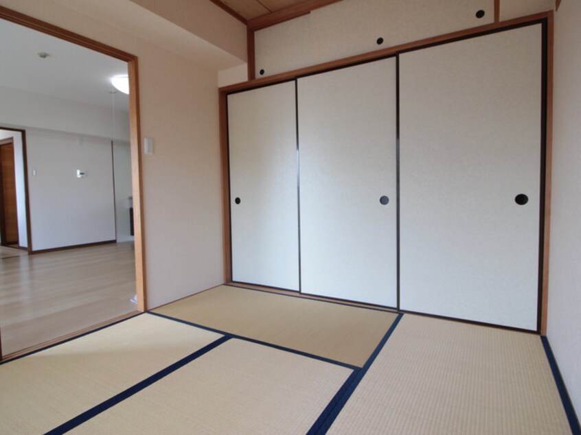 居室 クレスト湘南