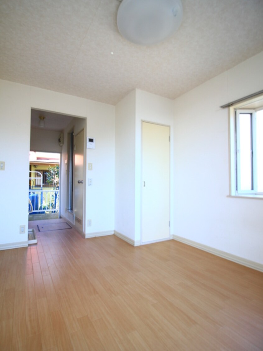 居室 ノバビュ－元町