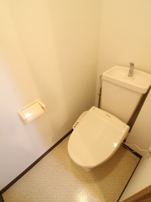 トイレ ひかりﾊｲﾂ