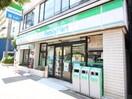 ファミリーマート西大島店(コンビニ)まで116m ザ・パークハビオ亀戸