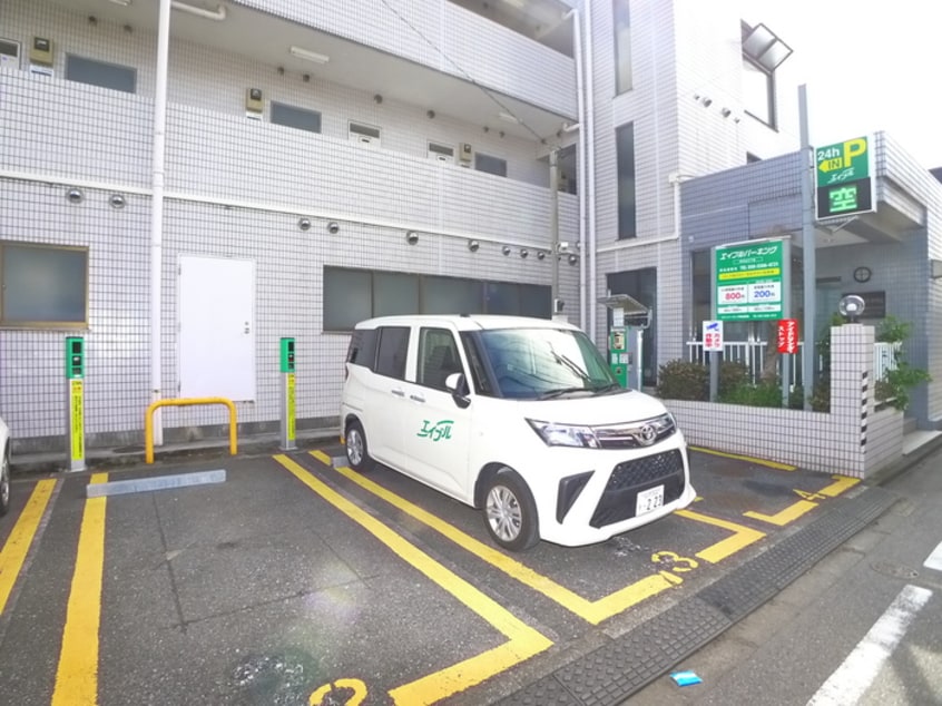 エントランス部分 プラーティット本中山